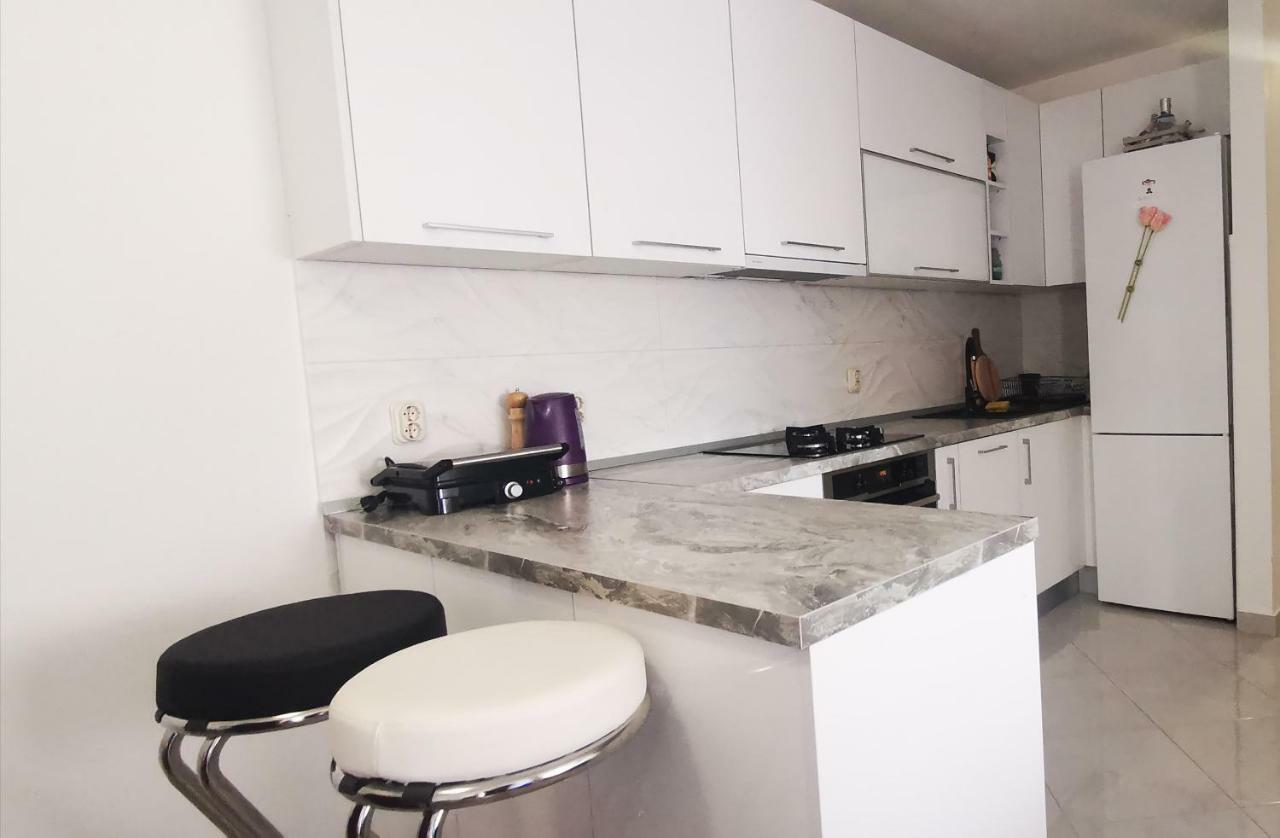 Apartment Dalmatia Makarska Eksteriør bilde