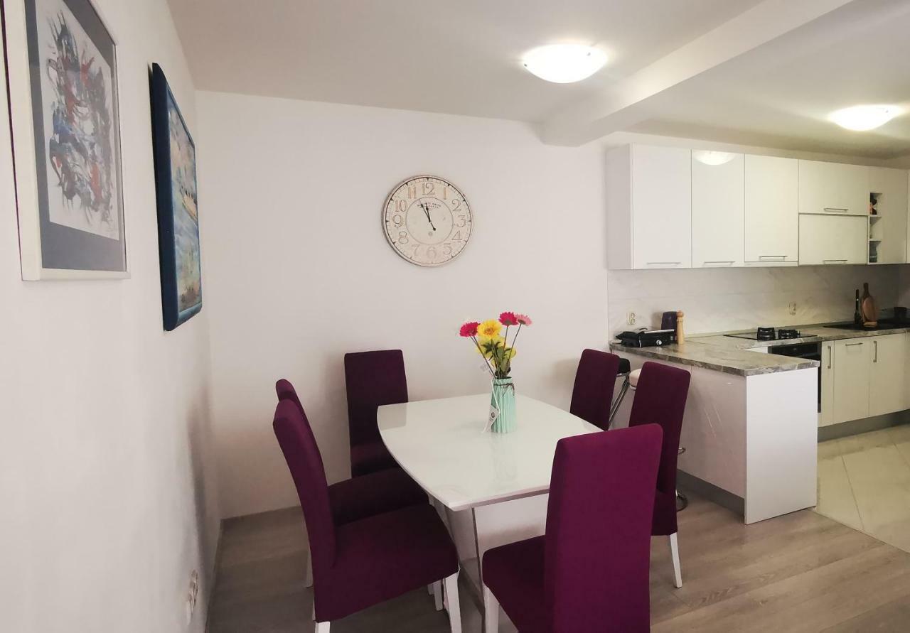 Apartment Dalmatia Makarska Eksteriør bilde