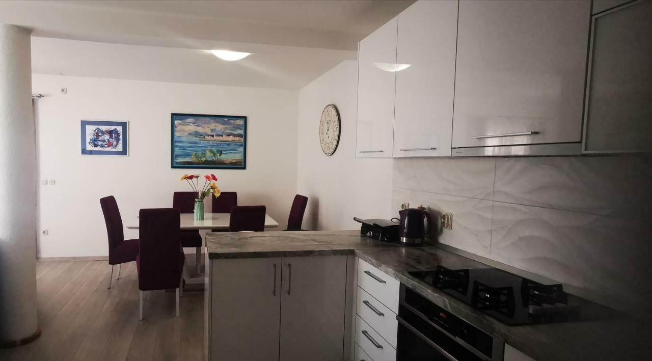 Apartment Dalmatia Makarska Eksteriør bilde
