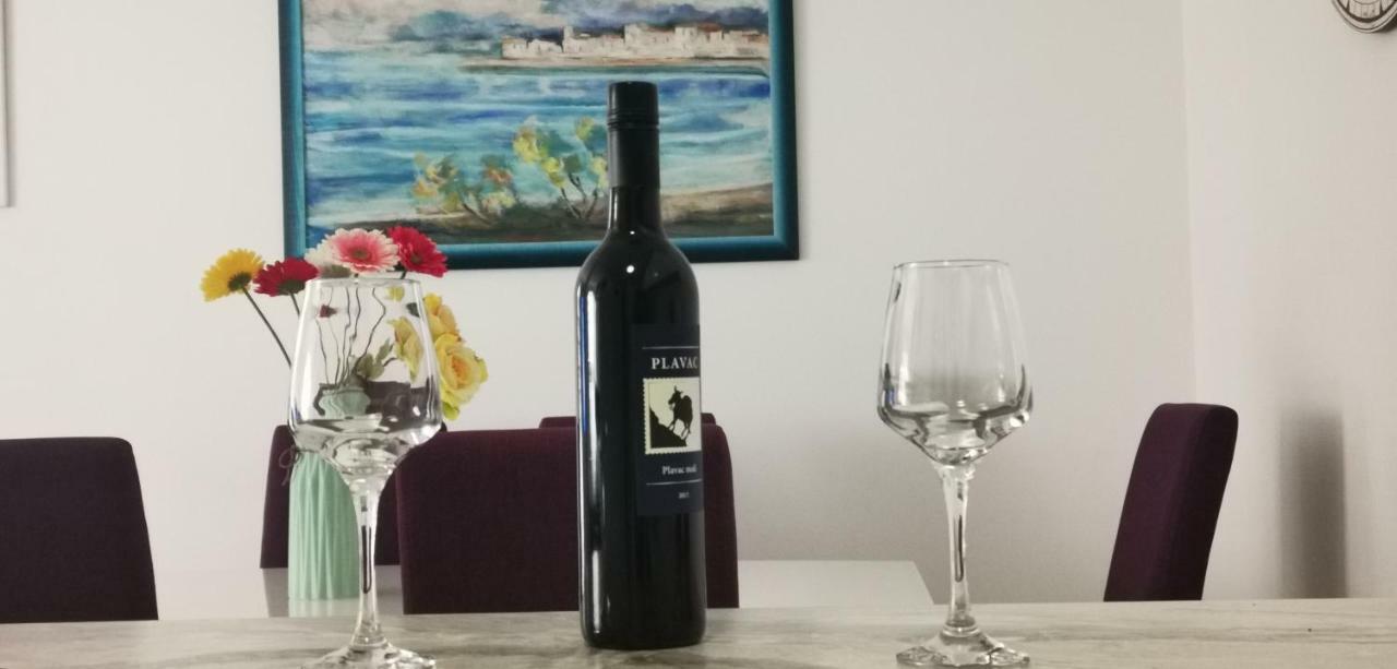 Apartment Dalmatia Makarska Eksteriør bilde
